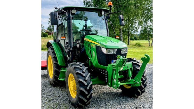 KIT UNIVERSEL HYDRAULIQUE FRONTAL ( AVANT) 2 EME CATEGORIE POUR TRACTEUR 1500 KG - VERT (RAL 6001)