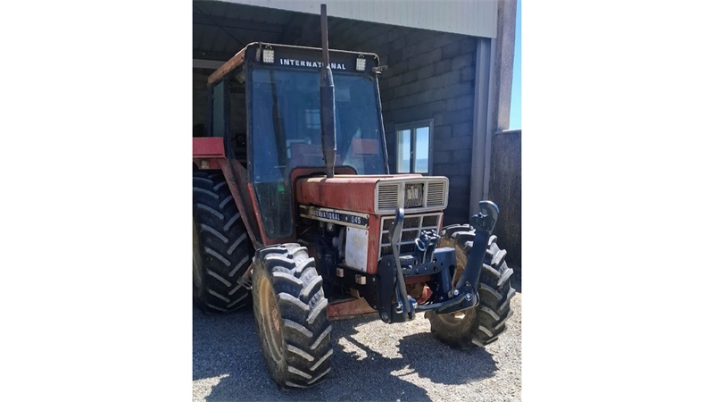 KIT UNIVERSEL HYDRAULIQUE FRONTAL ( AVANT) 2 EME CATEGORIE POUR TRACTEUR 1500 KG